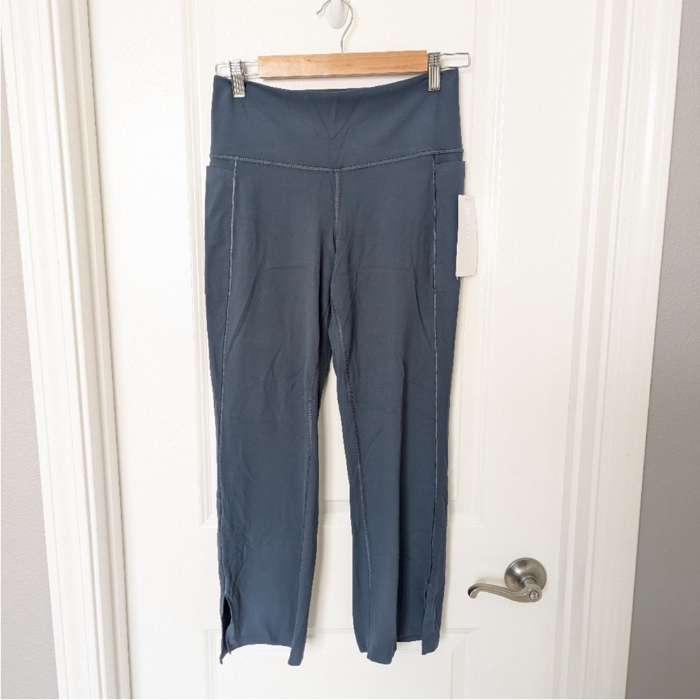 Athleta Slate Gray Straight Crop Leggings